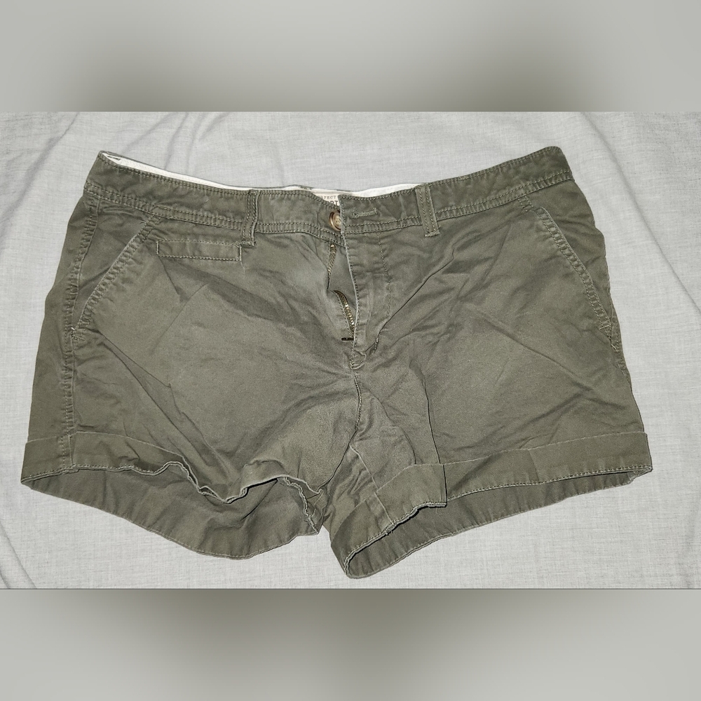 Old Navy perfect 5 shorts